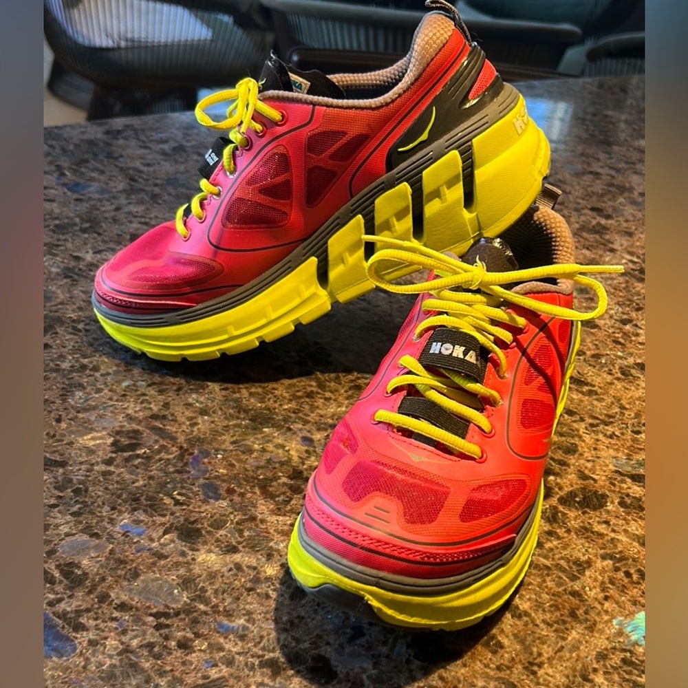 HOKA One One  Size 7  Like New